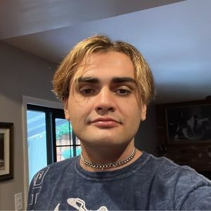 Meet your Posher, Dylan